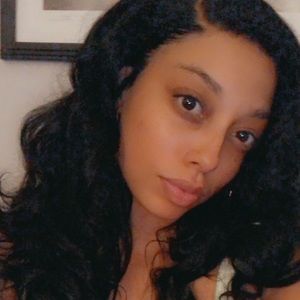 Meet your Posher, Whitney